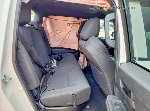 3TYKD5HN7TT045999 2026 TOYOTA TACOMA Белый 