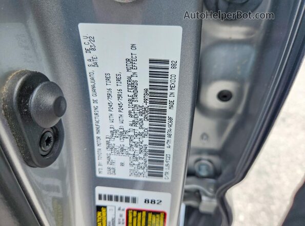 3TYCZ5AN4NT068949 2022 TOYOTA TACOMA Silver VIN կոդի պիտակի տեսք