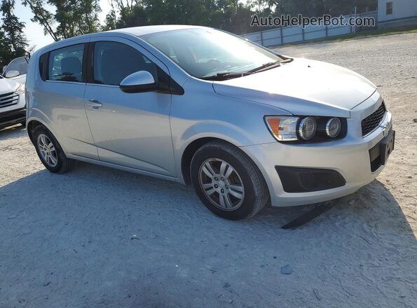 1G1JC6SH4G4111325 2016 CHEVROLET SONIC Silver Вид спереду