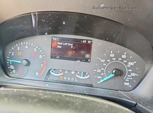 1FMCU9H93NUA77305 2022 FORD ESCAPE Green Widok tylnych siedzeń