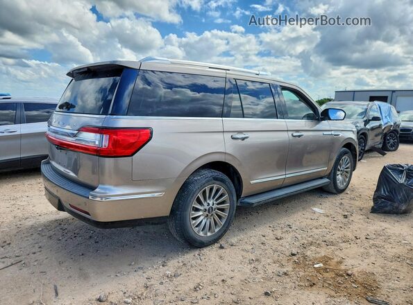 5LMJJ2MT0JEL00281 2018 LINCOLN NAVIGATOR Beige Front right
