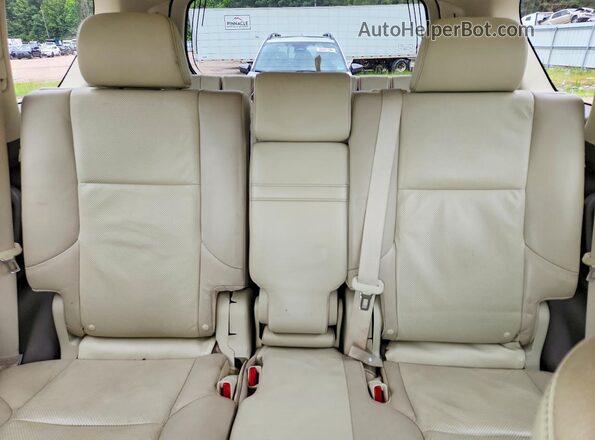 JTJBM7FX7G5149087 2016 LEXUS GX White Rear interior view