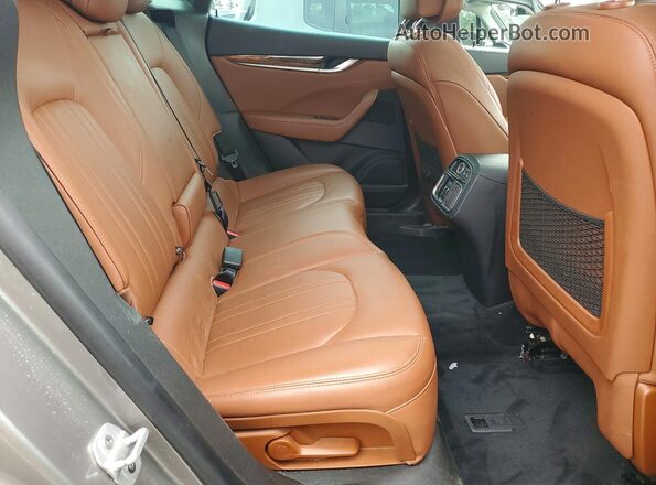ZN661XUA1KX309486 2019 MASERATI LEVANTE Серый Вид подкапотного пространства