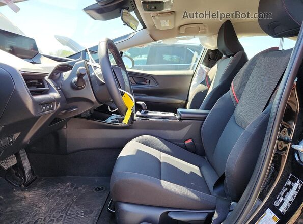 JTDACACU5S3047347 2025 TOYOTA PRIUS Black Առջևի վահանակի տեսք