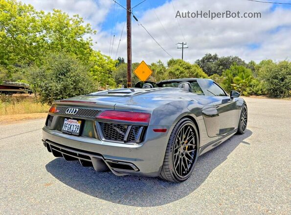 WUAVACFX5H7903940 2017 AUDI R8 Gray Widok wnętrza 360 stopni