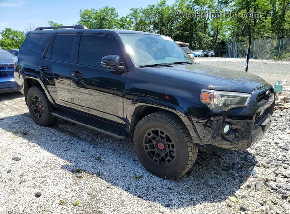 JTEBU5JR1L5737573 2020 TOYOTA 4RUNNER Черный Вид спереди