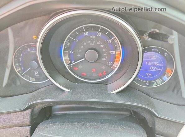 3HGGK5H67JM701214 2018 HONDA FIT White Widok tylnych siedzeń