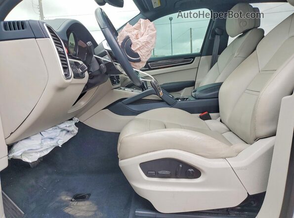 WP1AA2AYXNDA01494 2022 PORSCHE CAYENNE White Vista del salpicadero