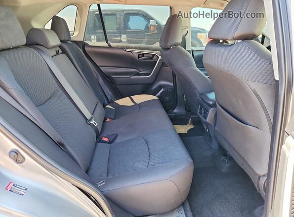 2T3H1RFV2NC209882 2022 TOYOTA RAV4 Silver 