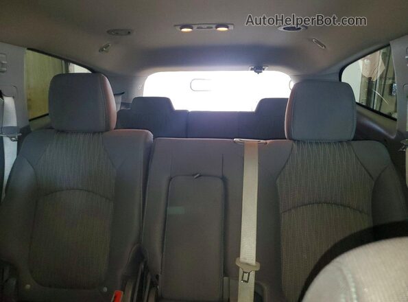 1GNKRFED5GJ193190 2016 CHEVROLET TRAVERSE White Rear interior view