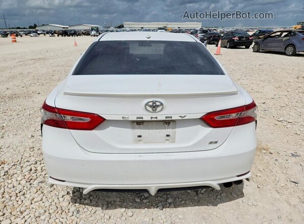 4T1B11HK7KU774304 2019 TOYOTA CAMRY White Widok wnętrza z przodu