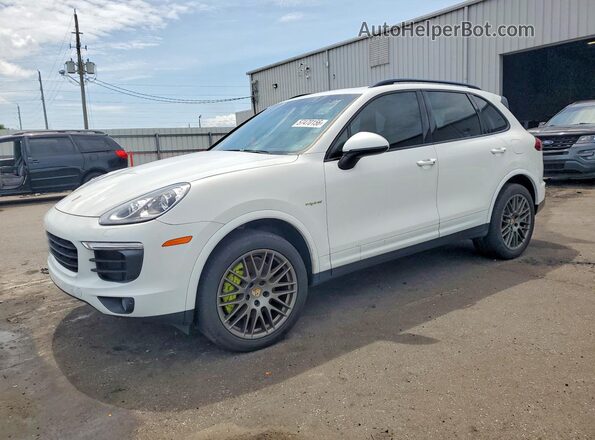 WP1AE2A22HLA74286 2017 PORSCHE CAYENNE White Rear left