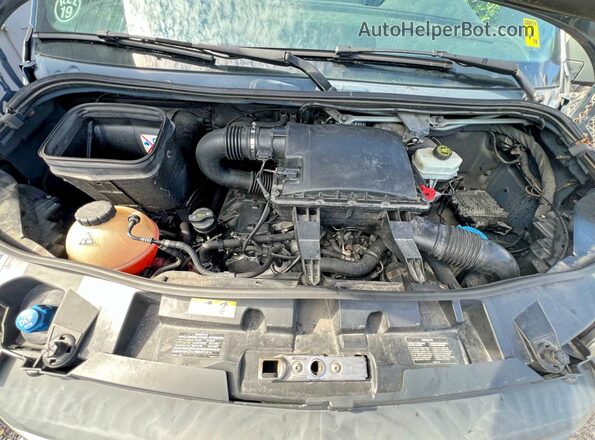 WD4PF1CD9KP138928 2019 MERCEDES-BENZ SPRINTER Blue წინა პანელის ხედი