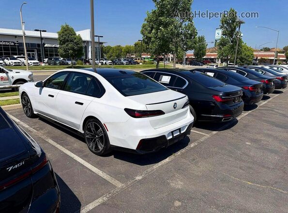 WBA23EH03SCU64559 2025 BMW OTHER White Առջևի աջ