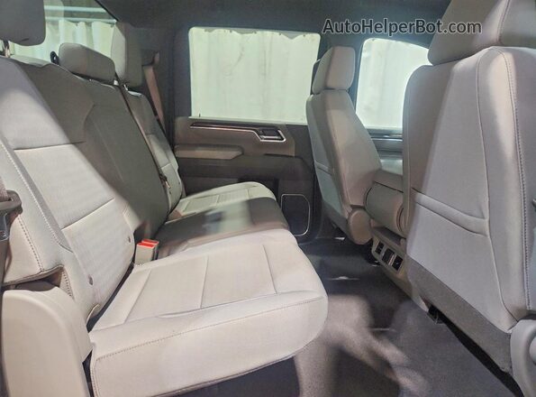 2GC1KNE76T1185746 2026 CHEVROLET SILVERADO Белый Вид задней части салона