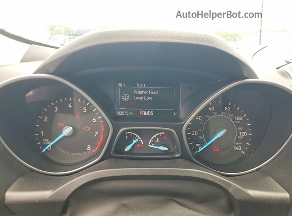 1FMCU0J90HUF01372 2017 FORD ESCAPE White 