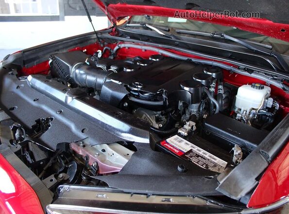 JTEBU5JR0H5437725 2017 TOYOTA 4RUNNER Red Вид панелі приладів