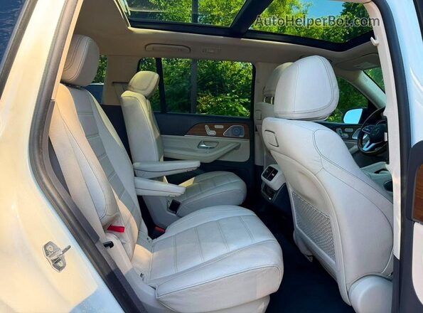 4JGFF8GE2LA165714 2020 MERCEDES-BENZ GLS White Widok komory silnika