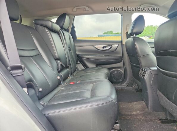 KNMAT2MT5GP689062 2016 NISSAN ROGUE Белый 