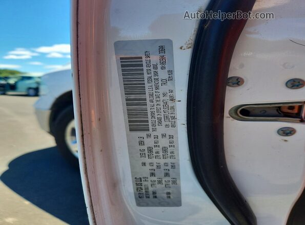 1C6RR7LM7JS354471 2018 RAM 1500 White 