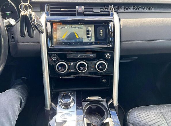 SALRRBBK0HA038494 2017 LAND ROVER DISCOVERY Gray Rear interior view