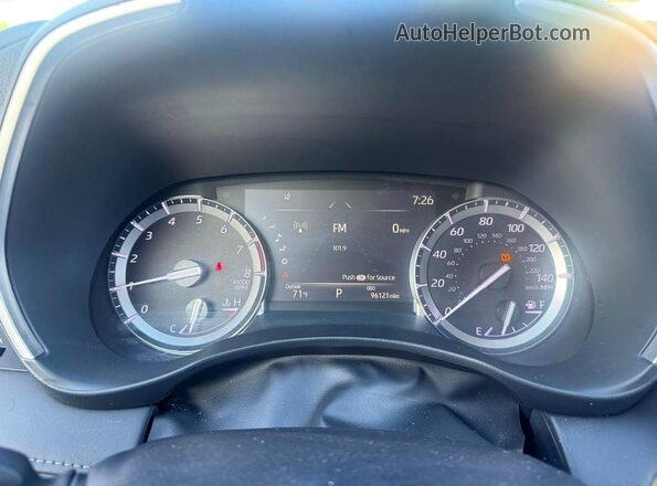 5TDGZRBH6NS174915 2022 TOYOTA HIGHLANDER Серый Вид панели приборов