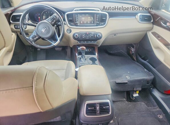 5XYPH4A53HG204077 2017 KIA SORENTO Maroon Widok deski rozdzielczej
