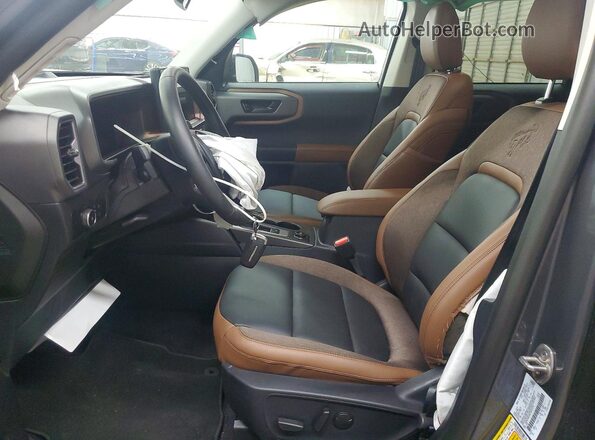 3FMCR9CN0TRE22770 2026 FORD BRONCO Серый Вид панели приборов