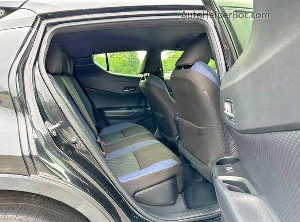 JTNKHMBX5L1078173 2020 TOYOTA C-HR Black Вид салону спереду