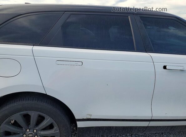 SALYL2RX6JA728562 2018 LAND ROVER RANGE ROVER White Вид підкапотного простору