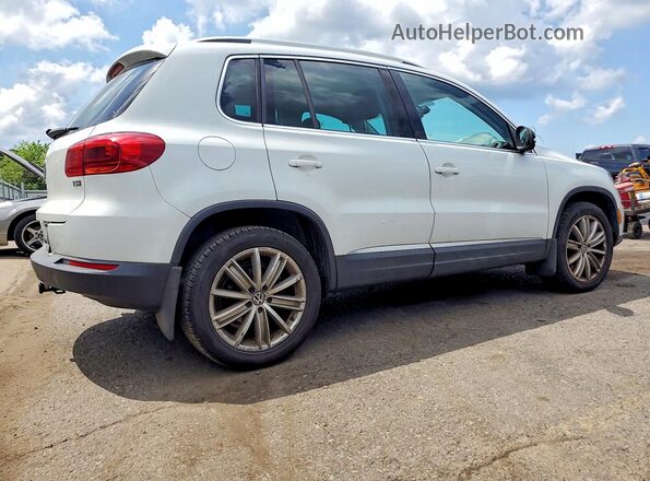 WVGAV7AX7GW564189 2016 VOLKSWAGEN TIGUAN White Delantero derecho
