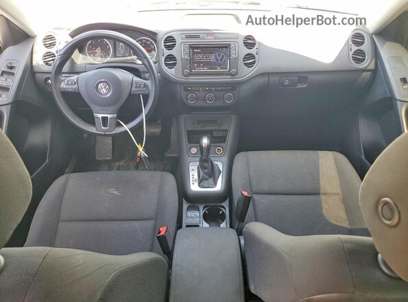 WVGBV7AX2JK001148 2018 VOLKSWAGEN TIGUAN White 