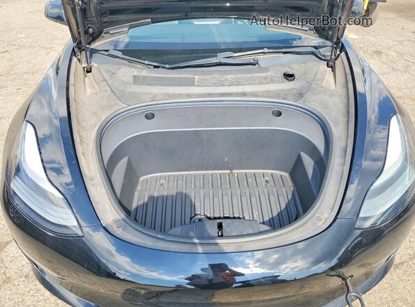 5YJ3E1EA8PF422776 2023 TESLA MODEL 3 Черный Вид подкапотного пространства
