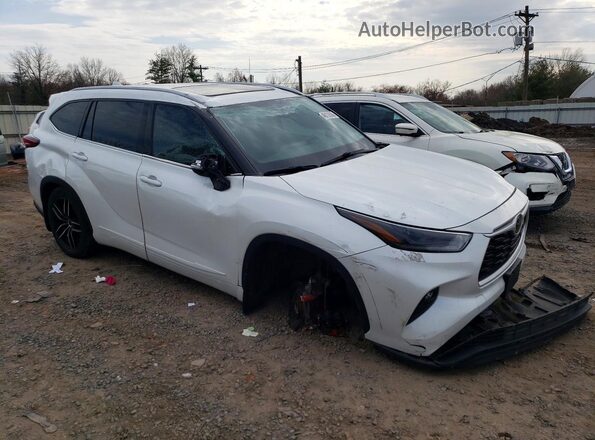 5TDGZRBH5NS206267 2022 TOYOTA HIGHLANDER White 
