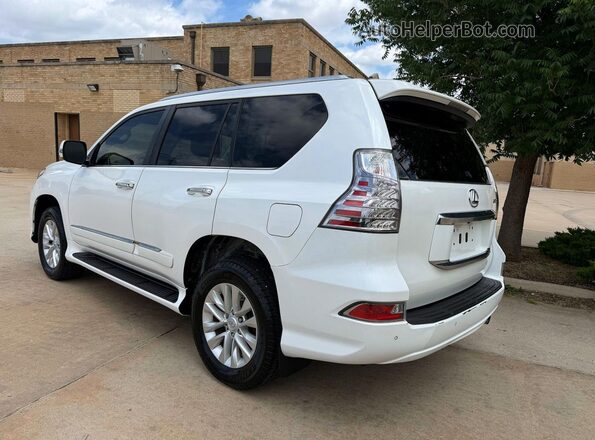 JTJBM7FX2G5146209 2016 LEXUS GX Белый Передняя правая четверть