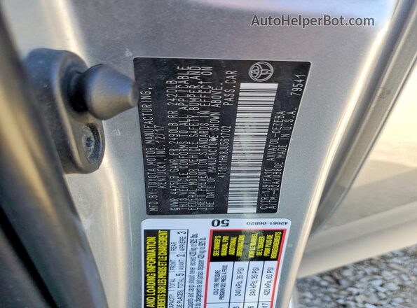 4T1B11HK8JU561702 2018 TOYOTA CAMRY Серебряный 
