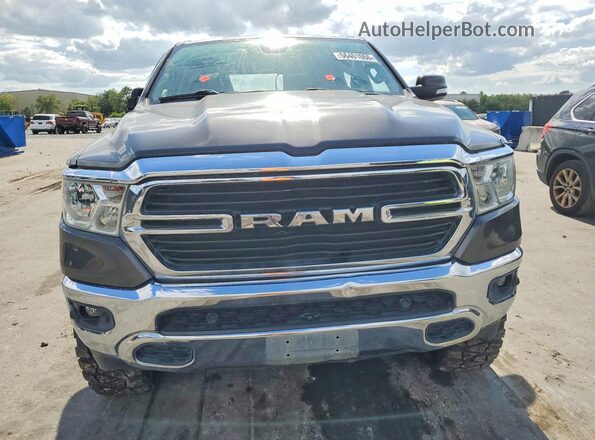 1C6SRFFT3LN125964 2020 RAM 1500 Gray Vista trasera
