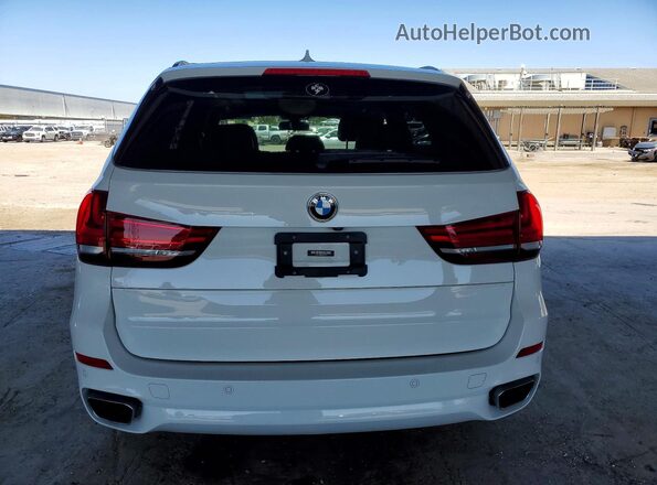 5UXKT0C53J0W01376 2018 BMW X5 White Front interior view