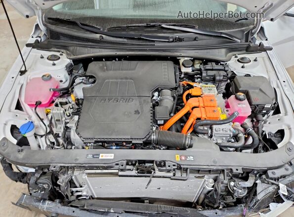 KMHLN4DJ3RU113029 2024 HYUNDAI ELANTRA White Շարժիչի բաժամունքի տեսք