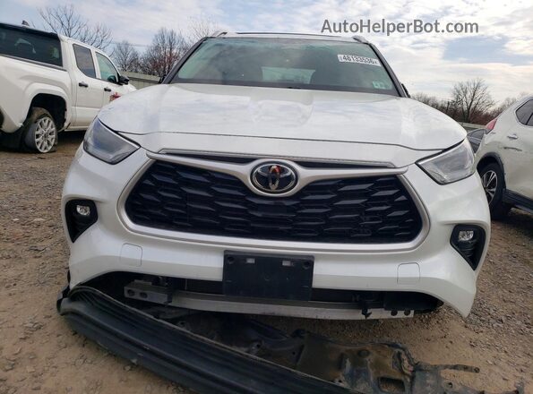 5TDGZRBH5NS206267 2022 TOYOTA HIGHLANDER White 