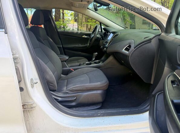 1G1BE5SM8J7234167 2018 CHEVROLET CRUZE White 