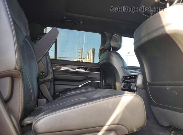 1C4SJUDT9NS213204 2022 JEEP WAGONEER Серебряный Вид подкапотного пространства