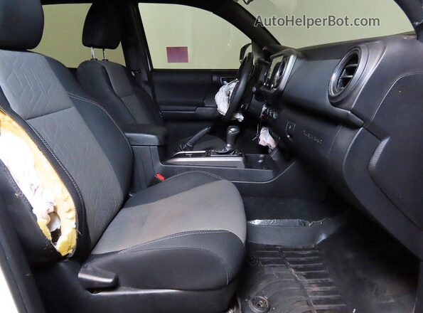 5TFAZ5CN0MX115399 2021 TOYOTA TACOMA Белый 