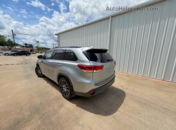 5TDJZRFH0HS508358 2017 TOYOTA HIGHLANDER Silver 
