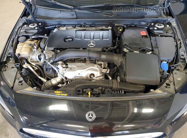 WDD3G4FB5KW020842 2019 MERCEDES-BENZ A-CLASS Black Vista del compartimento del motor