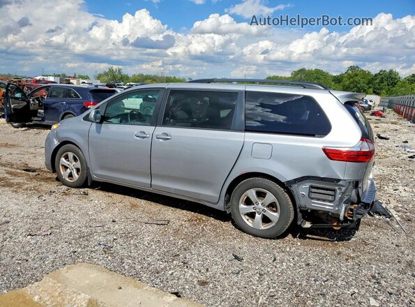 5TDKK3DC8GS745367 2016 TOYOTA SIENNA Gray Trasero derecho
