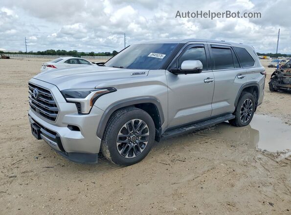 7SVAAABA0PX005705 2023 TOYOTA SEQUOIA Silver უკანა მარცხენა
