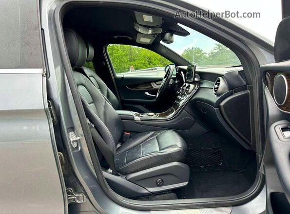 WDC0G5EB3JF419357 2018 MERCEDES-BENZ GLC-CLASS Серый Вид панели приборов