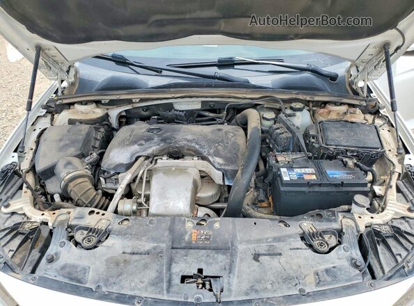 W04GL6SX9K1038806 2019 BUICK REGAL White ძრავის განყოფილების ხედი