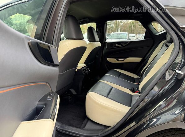 JTJADCAZ5N2001984 2022 LEXUS NX Black 